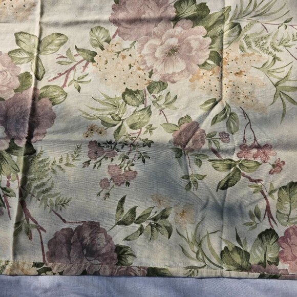 King Size Floral Print Pillowcase Cotton Blend Soft Pastel Bedding Decor 1 Count - Picture 6 of 7